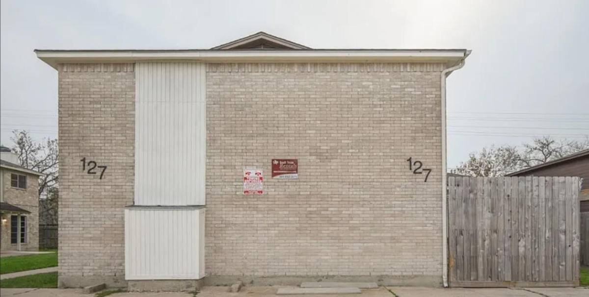 Townhouse for rent at 127 Regency Ave #D, Victoria, TX 77904