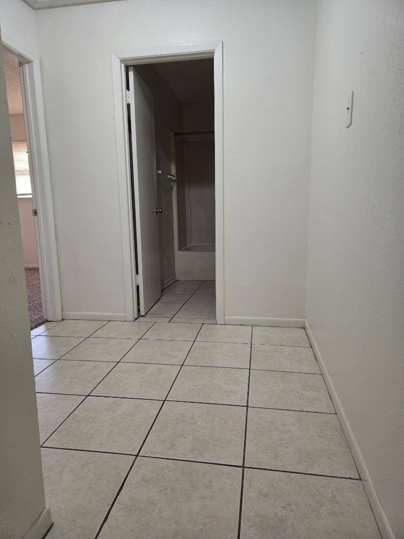 Townhouse for rent at 127 Regency Ave #D, Victoria, TX 77904