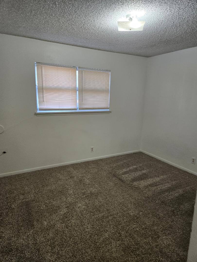 Townhouse for rent at 127 Regency Ave #D, Victoria, TX 77904