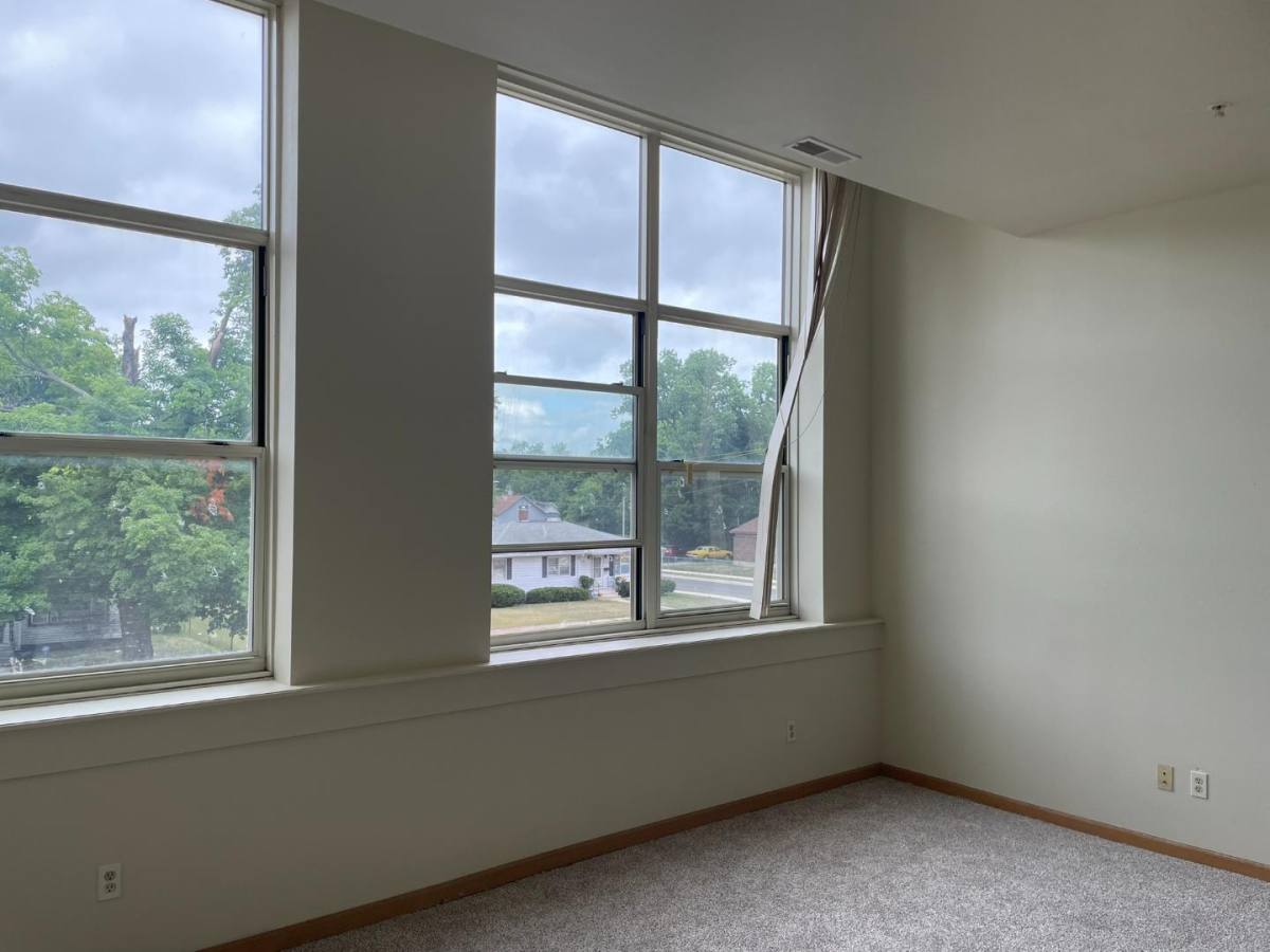 Apartment for rent at 1131 Columbus Ave #1123, Benton Harbor, MI 49022