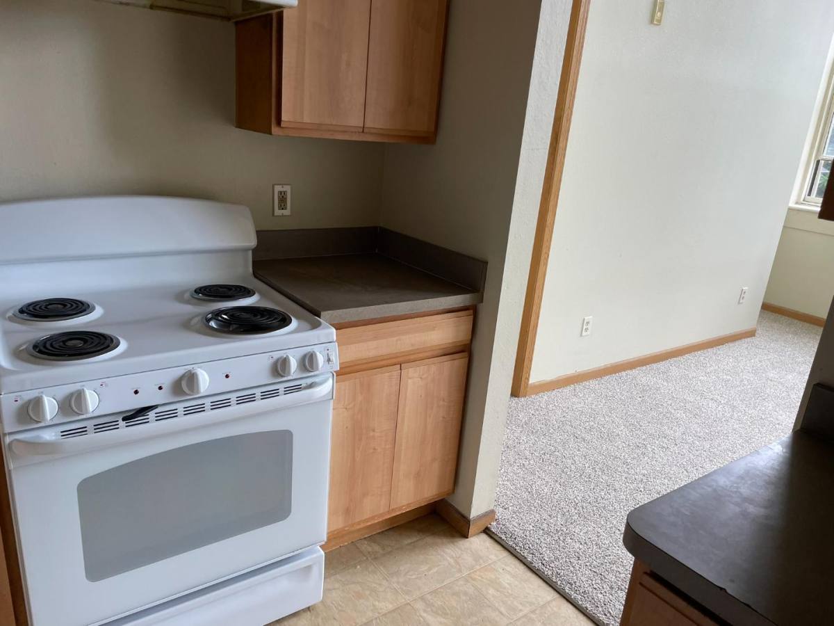 Apartment for rent at 1131 Columbus Ave #1123, Benton Harbor, MI 49022