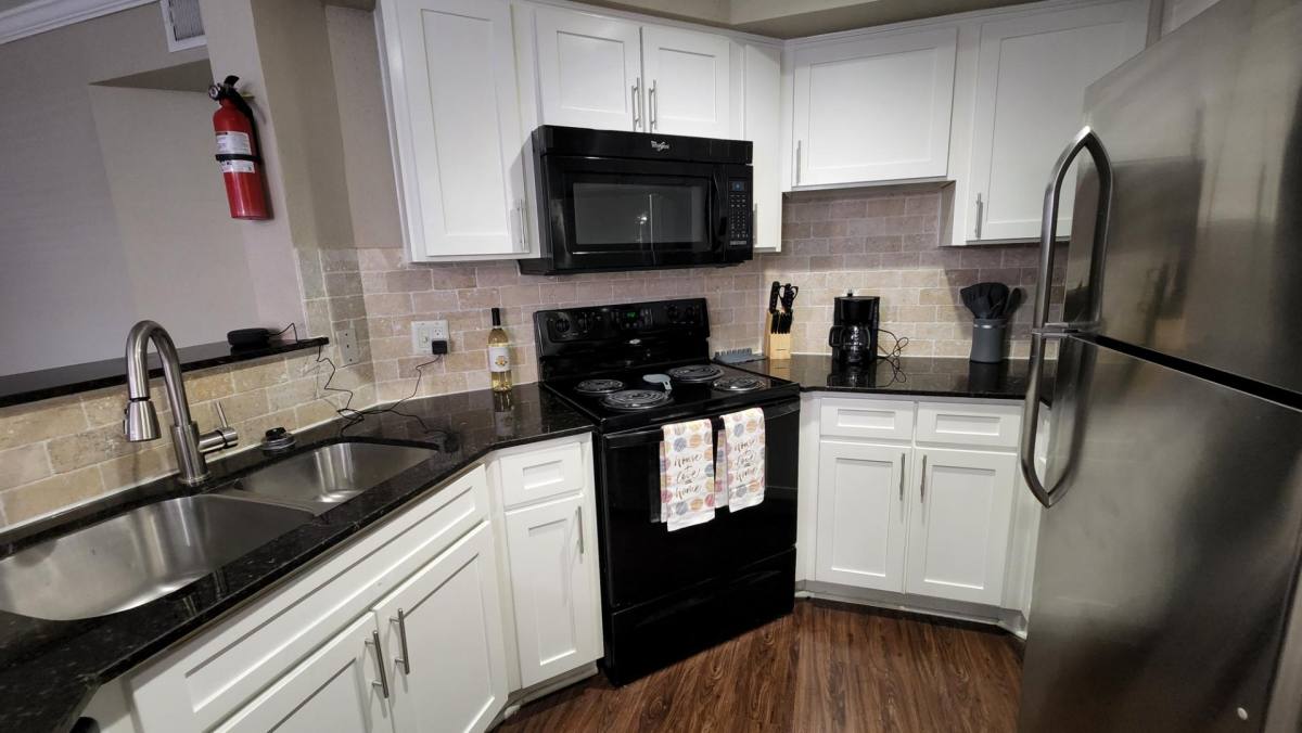 Apartment for rent at 7200 Almeda Rd #719-FURNISHED In Nrg, Houston, TX 77054