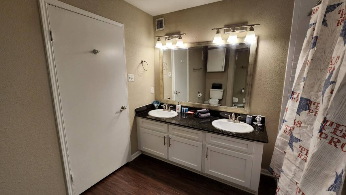 Apartment for rent at 7200 Almeda Rd #719-FURNISHED In Nrg, Houston, TX 77054