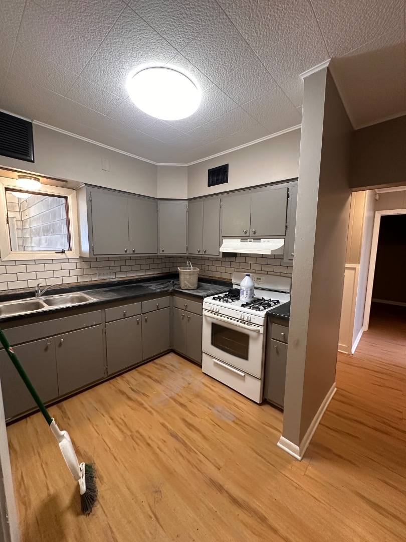 Apartment for rent at 705 E Center St #2B, Milwaukee, WI 53212