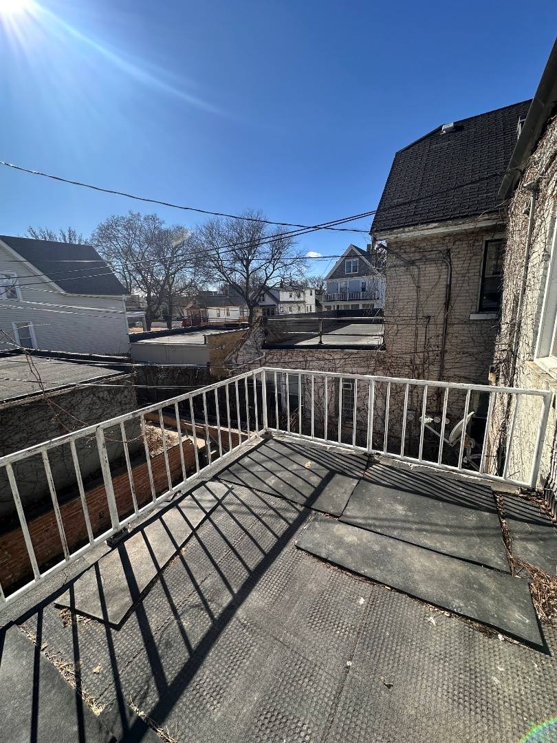 Apartment for rent at 705 E Center St #2B, Milwaukee, WI 53212