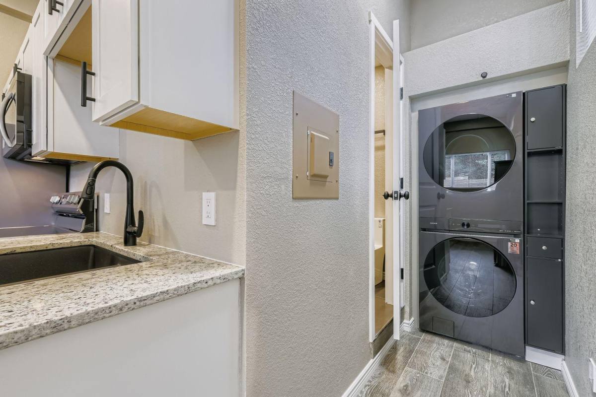 Apartment for rent at 914 Alexander Rd #B, Colorado Springs, CO 80909