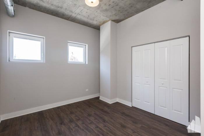 Apartment for rent at 3833 N Broadway St #215, Chicago, IL 60613