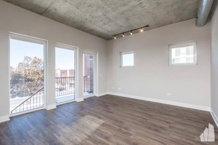 Apartment for rent at 3833 N Broadway St #224, Chicago, IL 60613