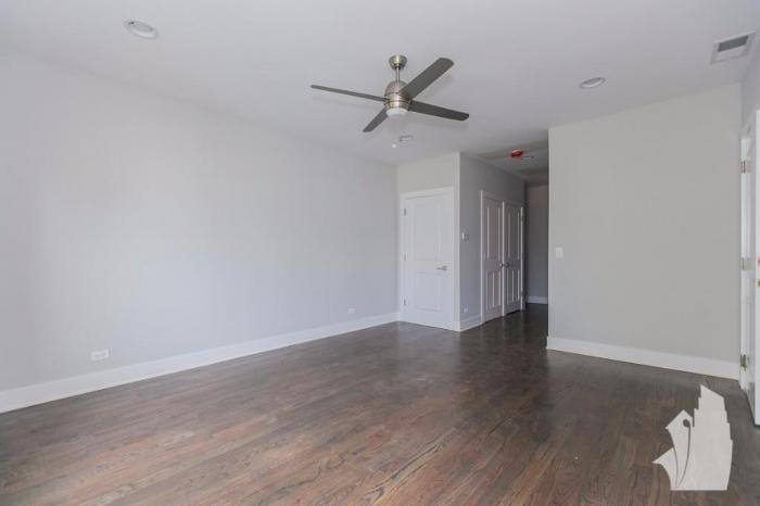 Apartment for rent at 3915 N Janssen #3W, Chicago, IL 60613