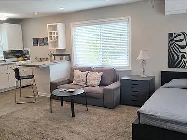 Apartment for rent at 4400 Genessee St #2W, Kansas City, MO 64111