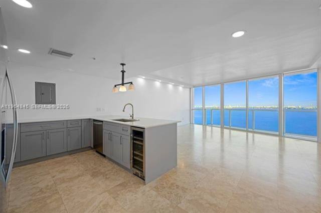 Apartment for rent at 665 NE 25th St #1502, Miami, FL 33137