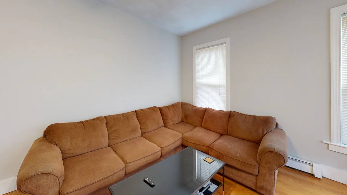 Apartment for rent at 33 Portsmouth St #3R, Cambridge, MA 02139