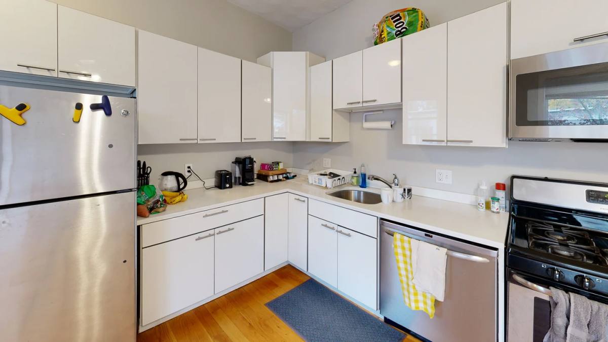 Apartment for rent at 33 Portsmouth St #3R, Cambridge, MA 02139