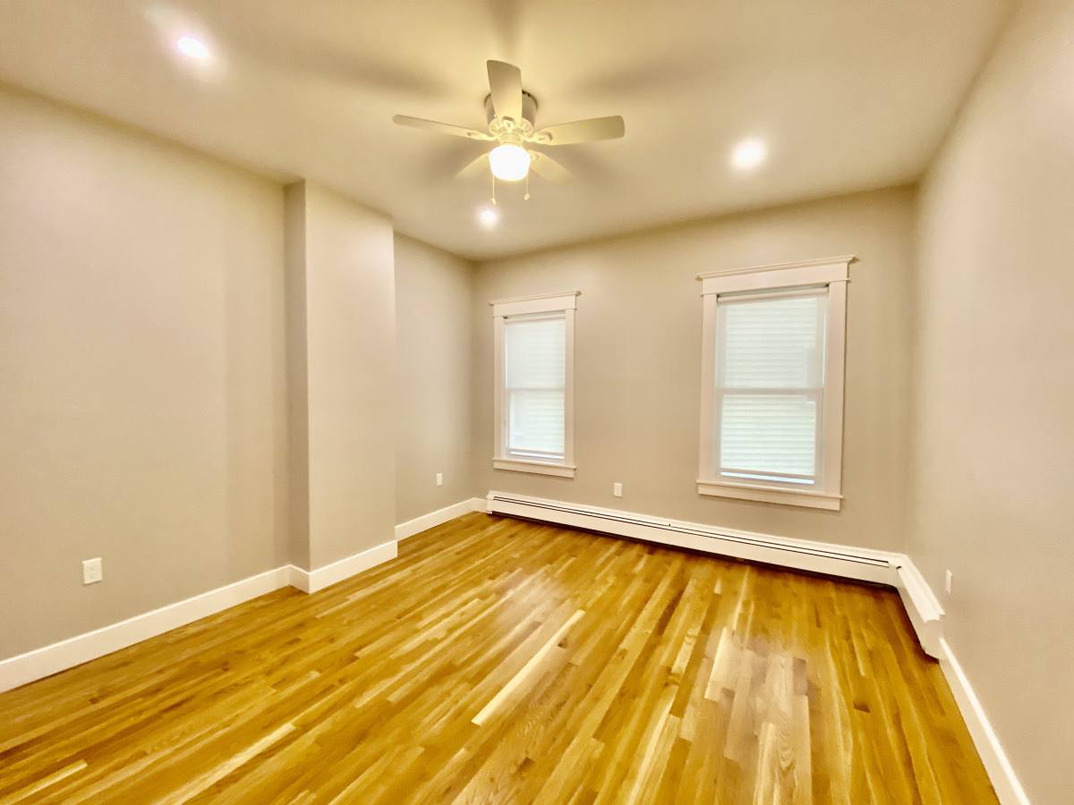 Apartment for rent at 33 Portsmouth St #3R, Cambridge, MA 02139