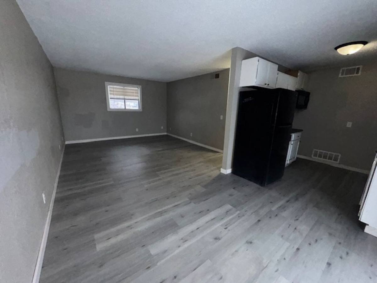 Apartment for rent at 1509 E Bennett St, Sioux Falls, SD 57103