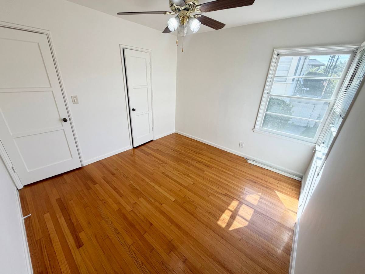 Apartment for rent at 1508 - 1512 W Huntington Dr, Alhambra, CA 91801