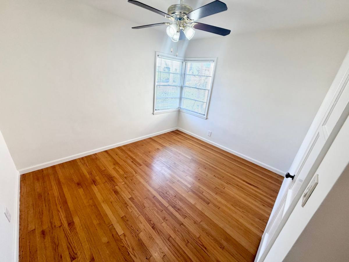 Apartment for rent at 1508 - 1512 W Huntington Dr, Alhambra, CA 91801