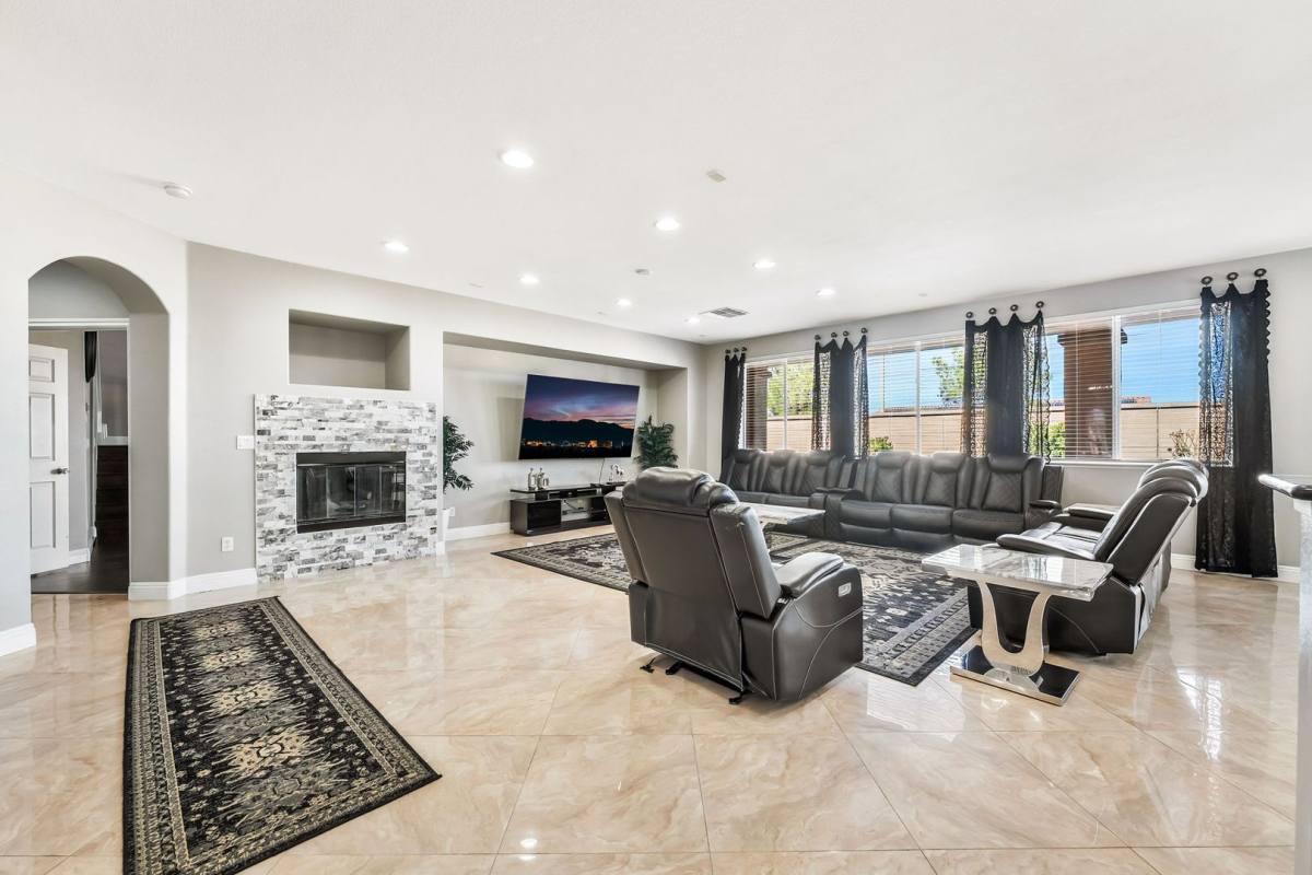 House for rent at 2776 Culloden Ave, Henderson, NV 89044