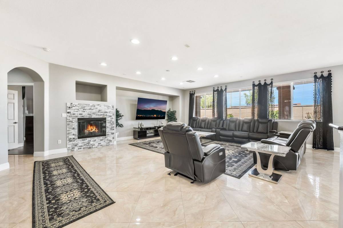 House for rent at 2776 Culloden Ave, Henderson, NV 89044