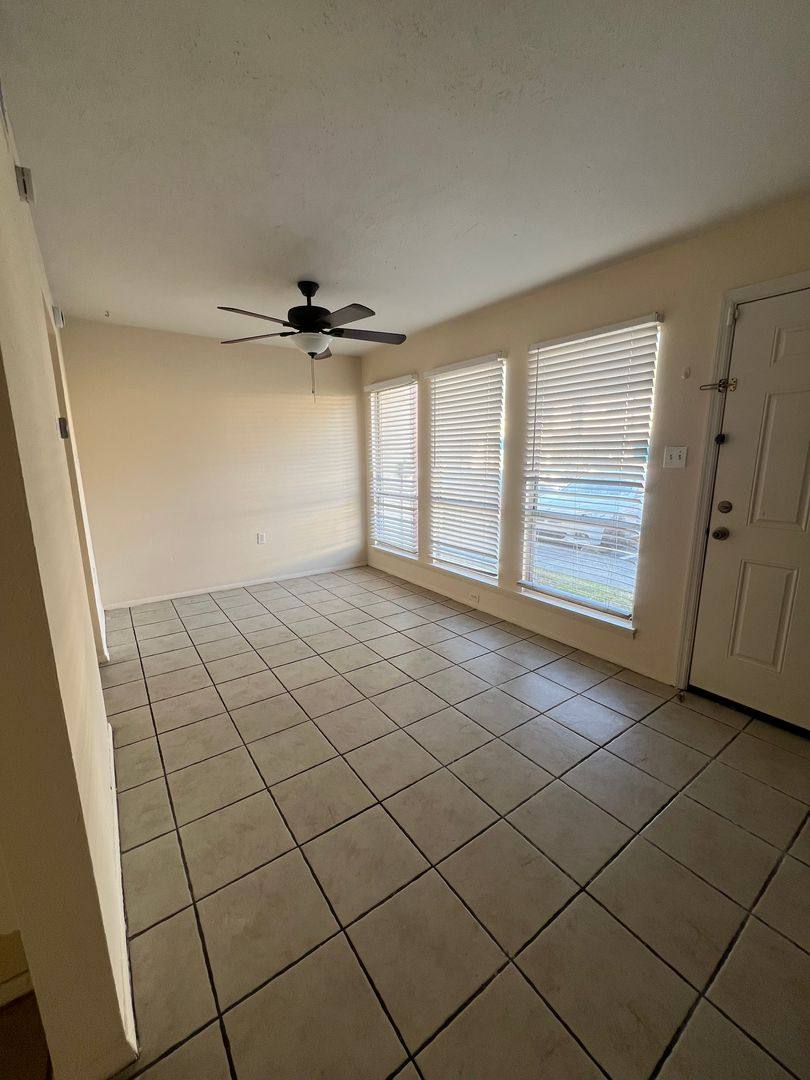 Condo for rent at 1831 Warringwood Dr, C4, Orlando, FL 32839