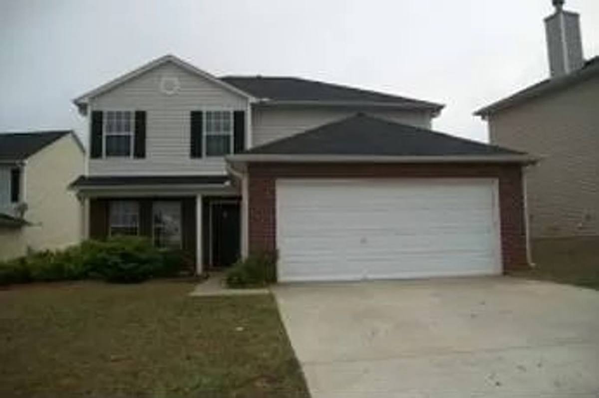 House for rent at 1106 Saint Phillips Court, Locust Grove, GA 30248
