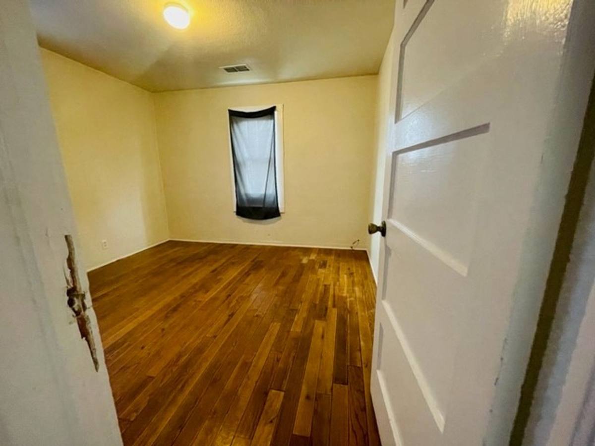 House for rent at 1002 W Deming St, Roswell, NM 88203