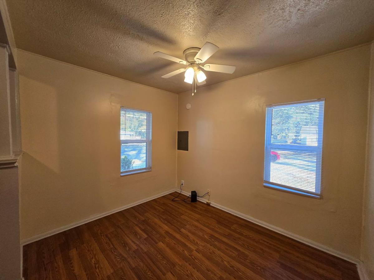 House for rent at 107 NE 15th St, Gainesville, FL 32641