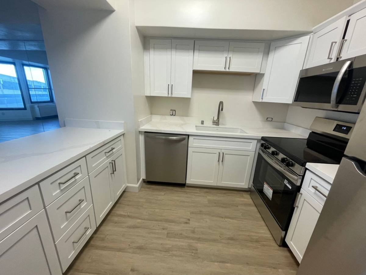 Apartment for rent at 6363 Christie Ave, Emeryville, CA 94608