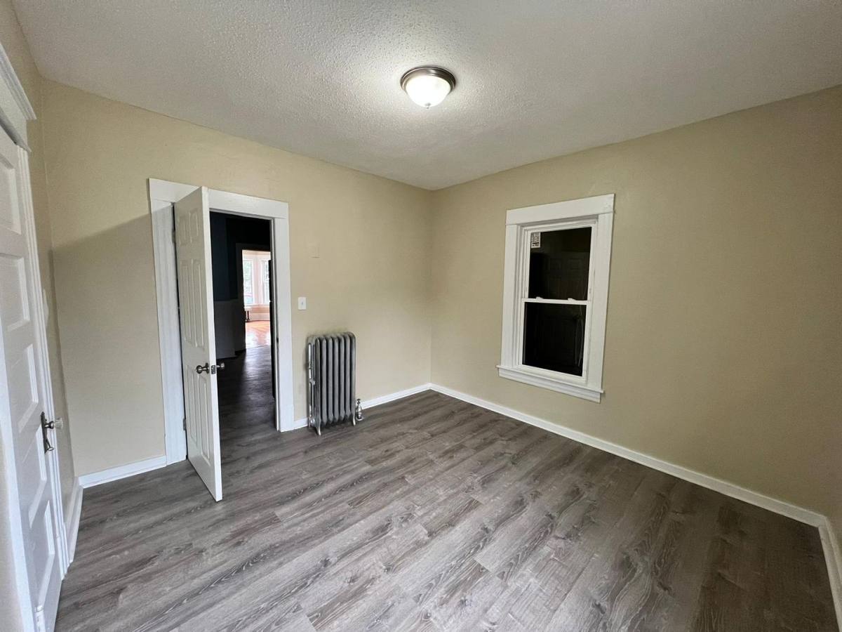 Apartment for rent at 16 Olivine St, Chicopee, MA 01013