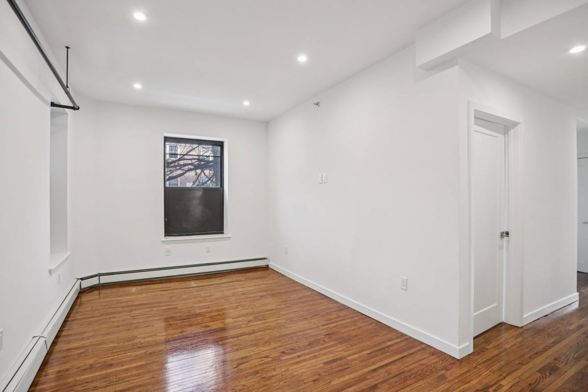 Apartment for rent at 329 Park Ave, East Orange, NJ 07017