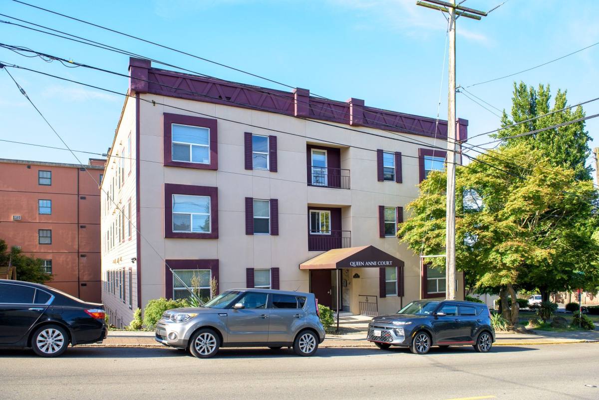 Apartment for rent at 23 W Galer St, Seattle, WA 98119
