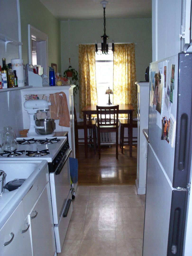 Apartment for rent at 2212 Girard Ave S, Minneapolis, MN 55405