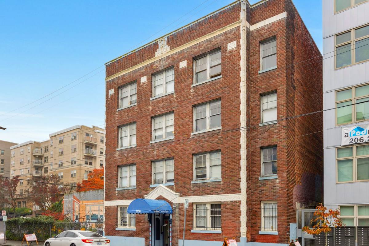 Apartment for rent at 1736 Summit Ave, Seattle, WA 98122