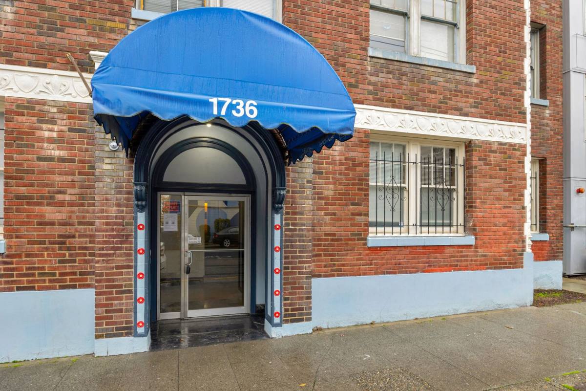 Apartment for rent at 1736 Summit Ave, Seattle, WA 98122