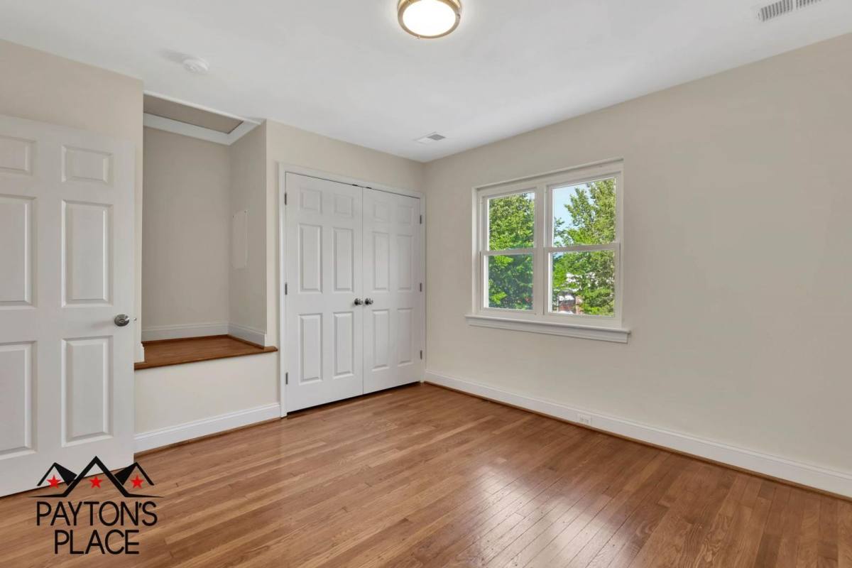 Apartment for rent at 332 19th St NE, Washington, DC 20002