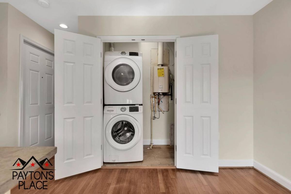 Apartment for rent at 332 19th St NE, Washington, DC 20002
