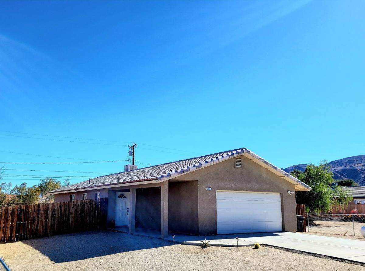 House for rent at 6627 Cahuilla Ave, Twentynine Palms, CA 92277