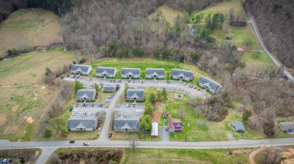 Apartment for rent at 1330 Main Steet, Maynardville, TN 37807