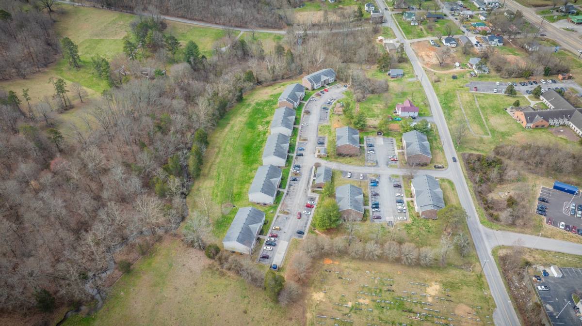 Apartment for rent at 1330 Main Steet, Maynardville, TN 37807
