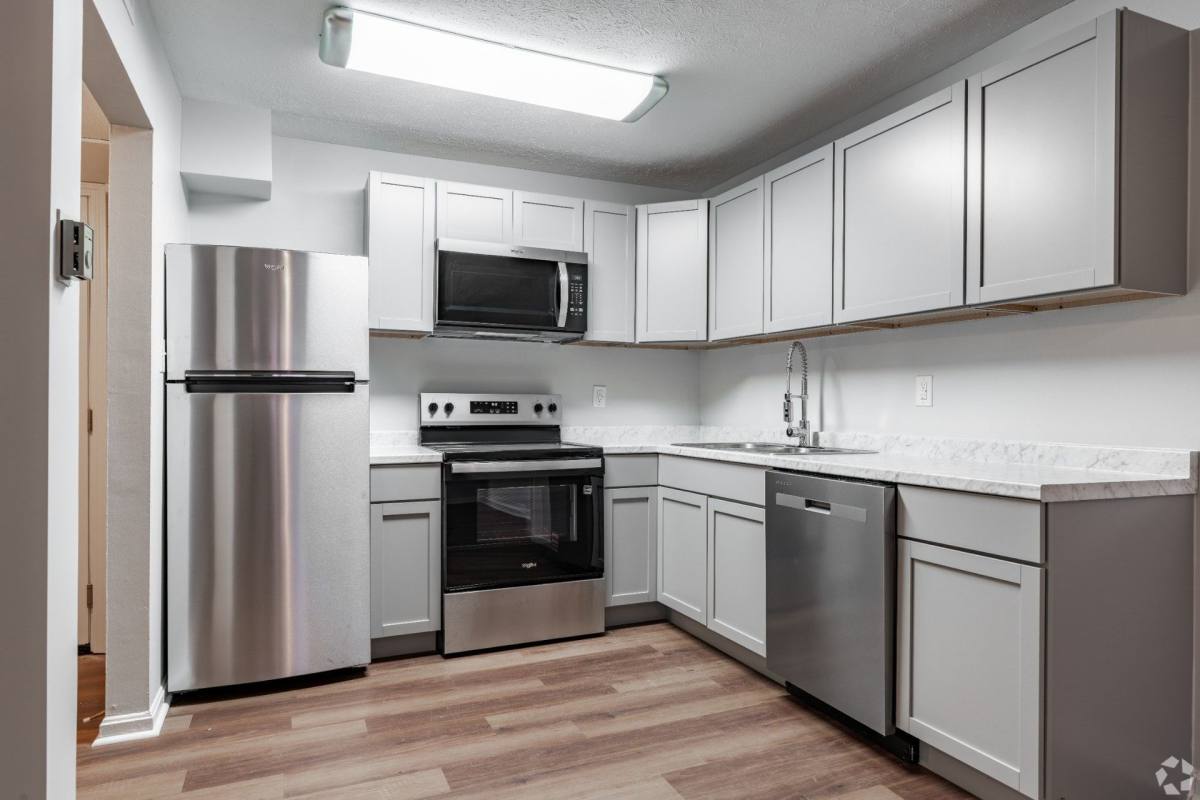 Apartment for rent at 1606 Lucia Ave, Louisville, KY 40204
