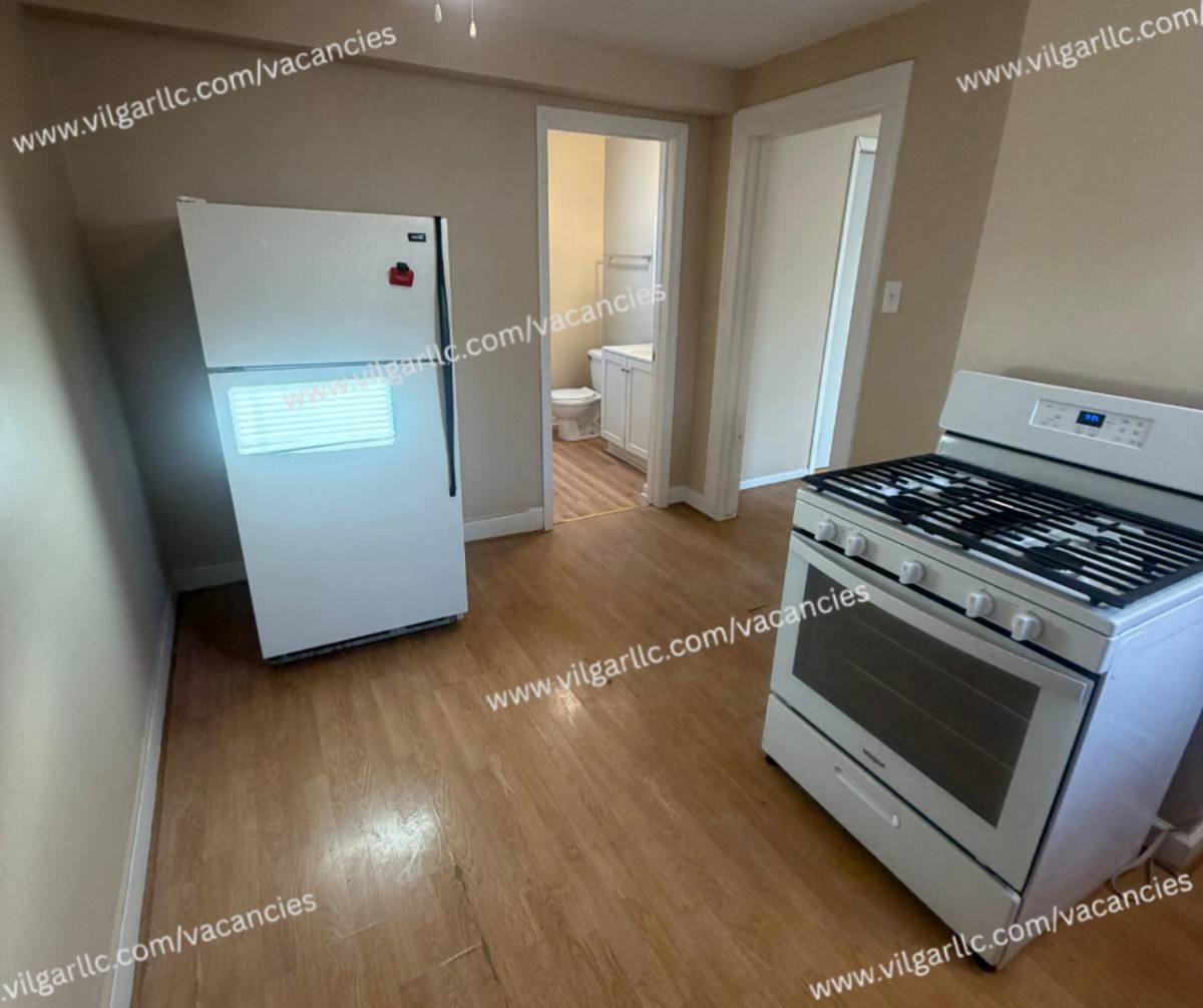 Apartment for rent at 1305 W Fred St, Whiting, IN 46394
