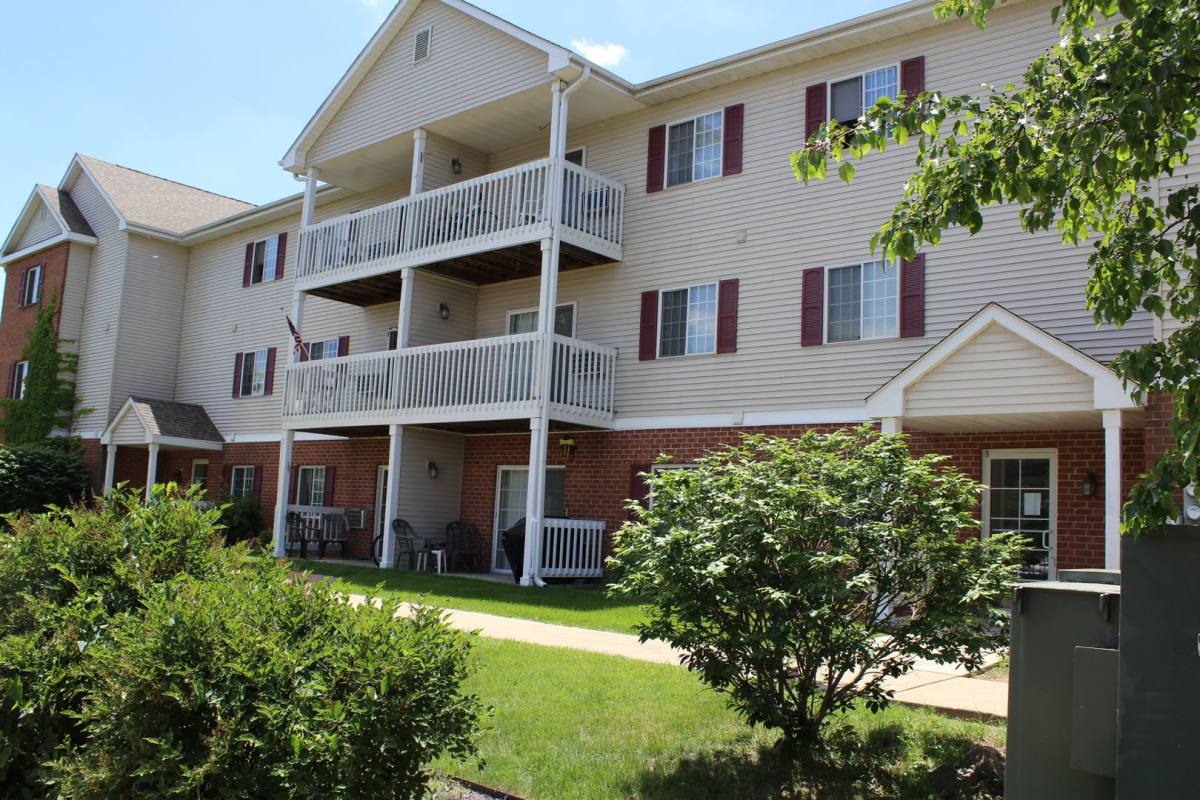 Apartment for rent at 120 N River St, Janesville, WI 53548