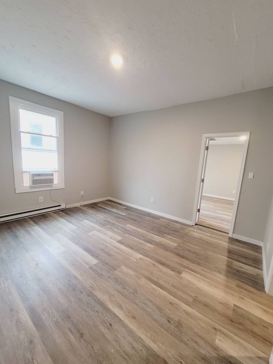 Apartment for rent at 1114 Bedford Ave, Lynchburg, VA 24504
