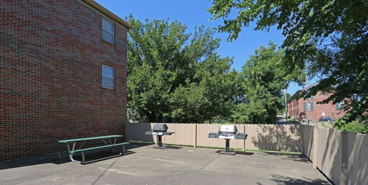 Apartment for rent at 317 Franklin Ave, Warrensburg, MO 64093