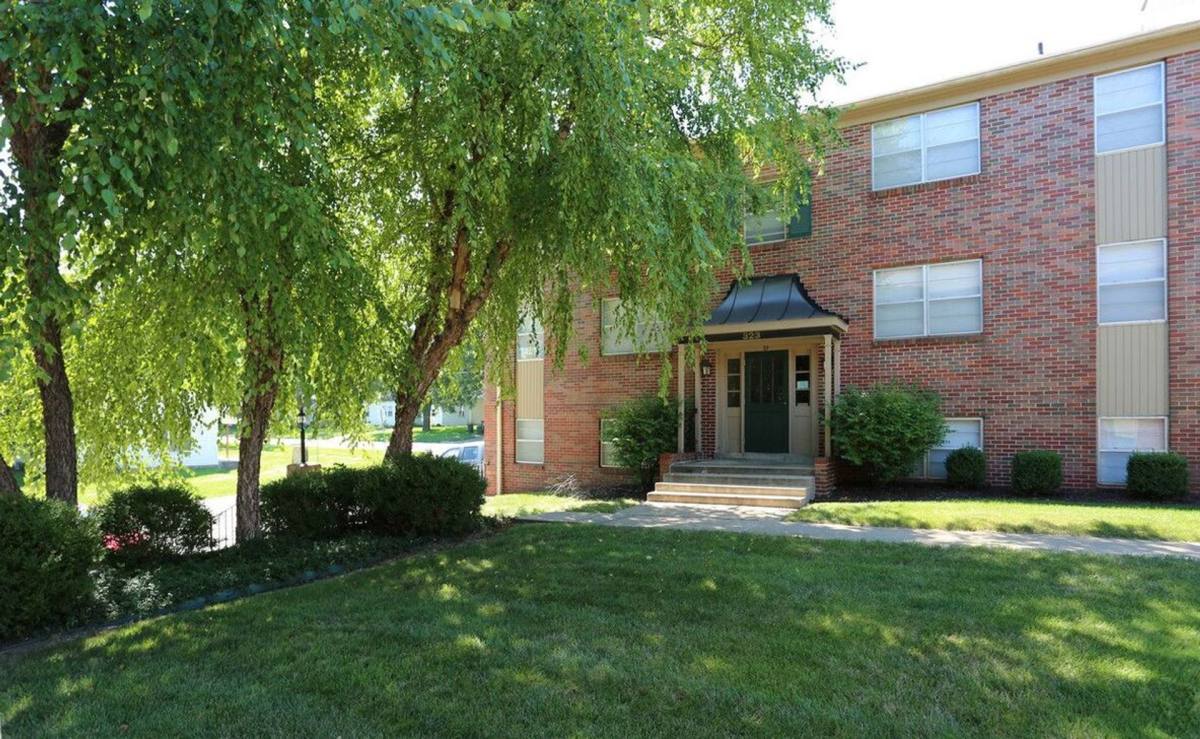 Apartment for rent at 317 Franklin Ave, Warrensburg, MO 64093