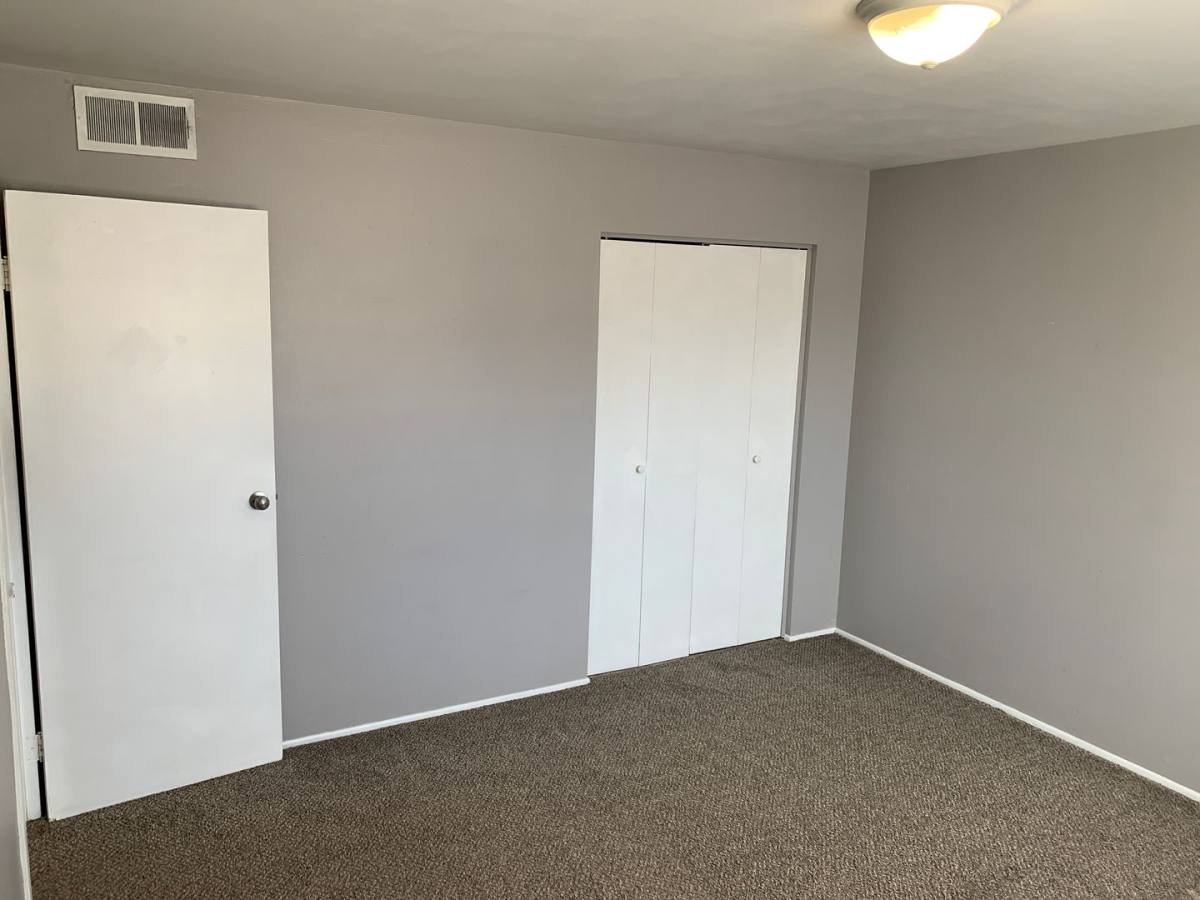 Apartment for rent at 317 Franklin Ave, Warrensburg, MO 64093