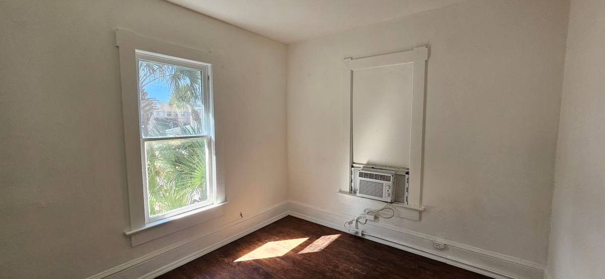 Apartment for rent at 709 Ora St #6, Daytona Beach, FL 32118