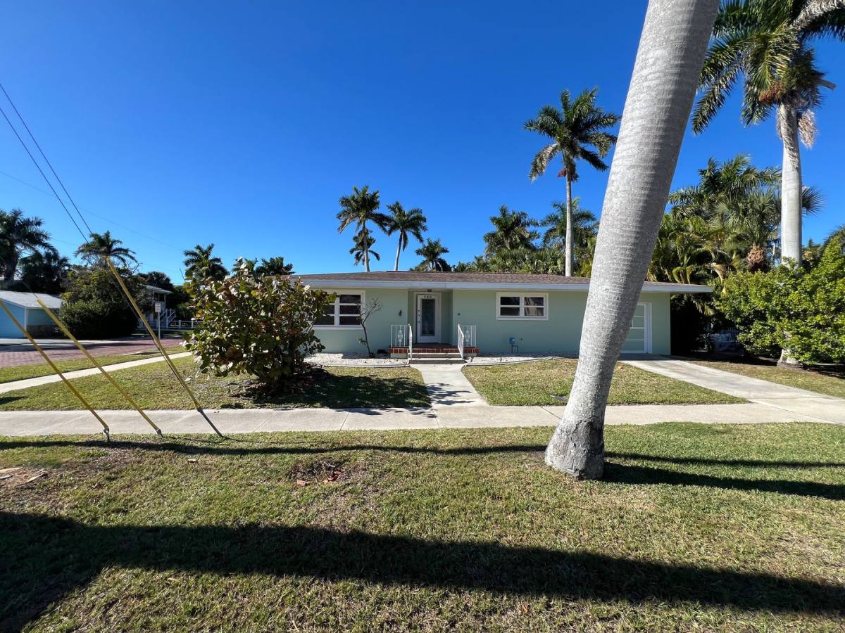House for rent at 720 W Marion Ave, Punta Gorda, FL 33950
