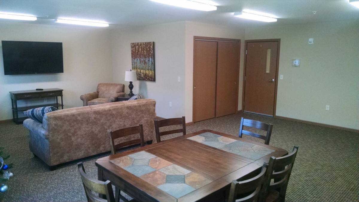 Apartment for rent at 96 Denver Ave SE, Hutchinson, MN 55350