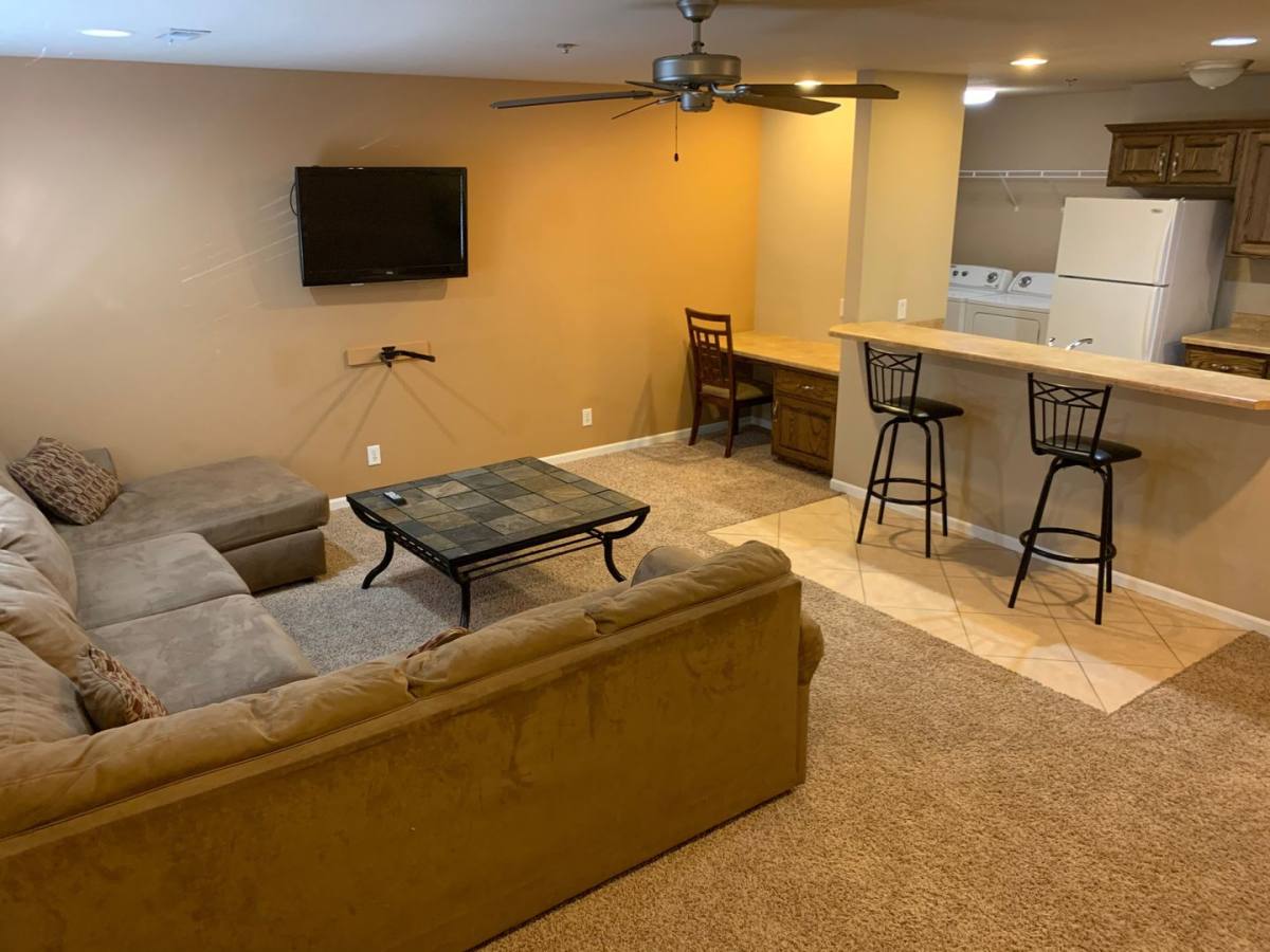 Apartment for rent at 25770 Red Oak Rd, Waynesville, MO 65583